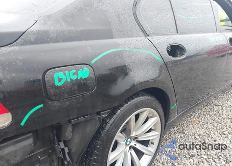 2007 BMW 750Li z USA, uszkodzony, nr VIN WBAHN83517DT71453